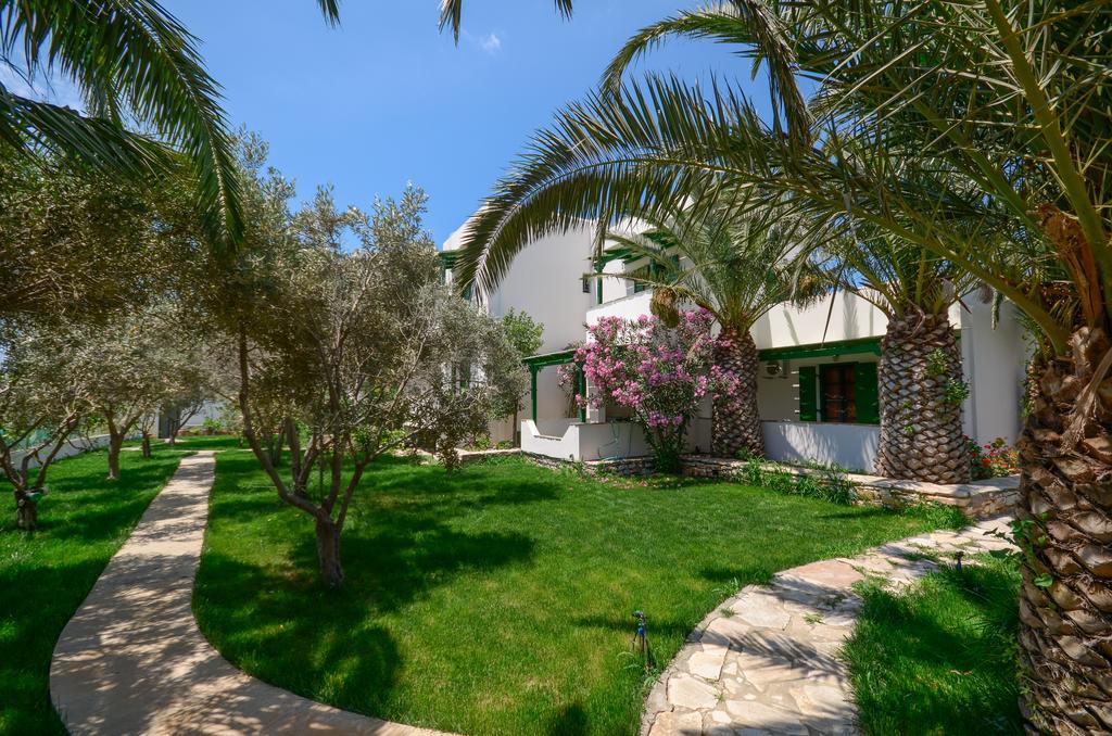 Studios Vrettos Beachfront Hotel Pláka 외부 사진