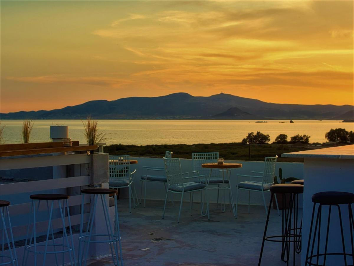 Studios Vrettos Beachfront Hotel Pláka 외부 사진