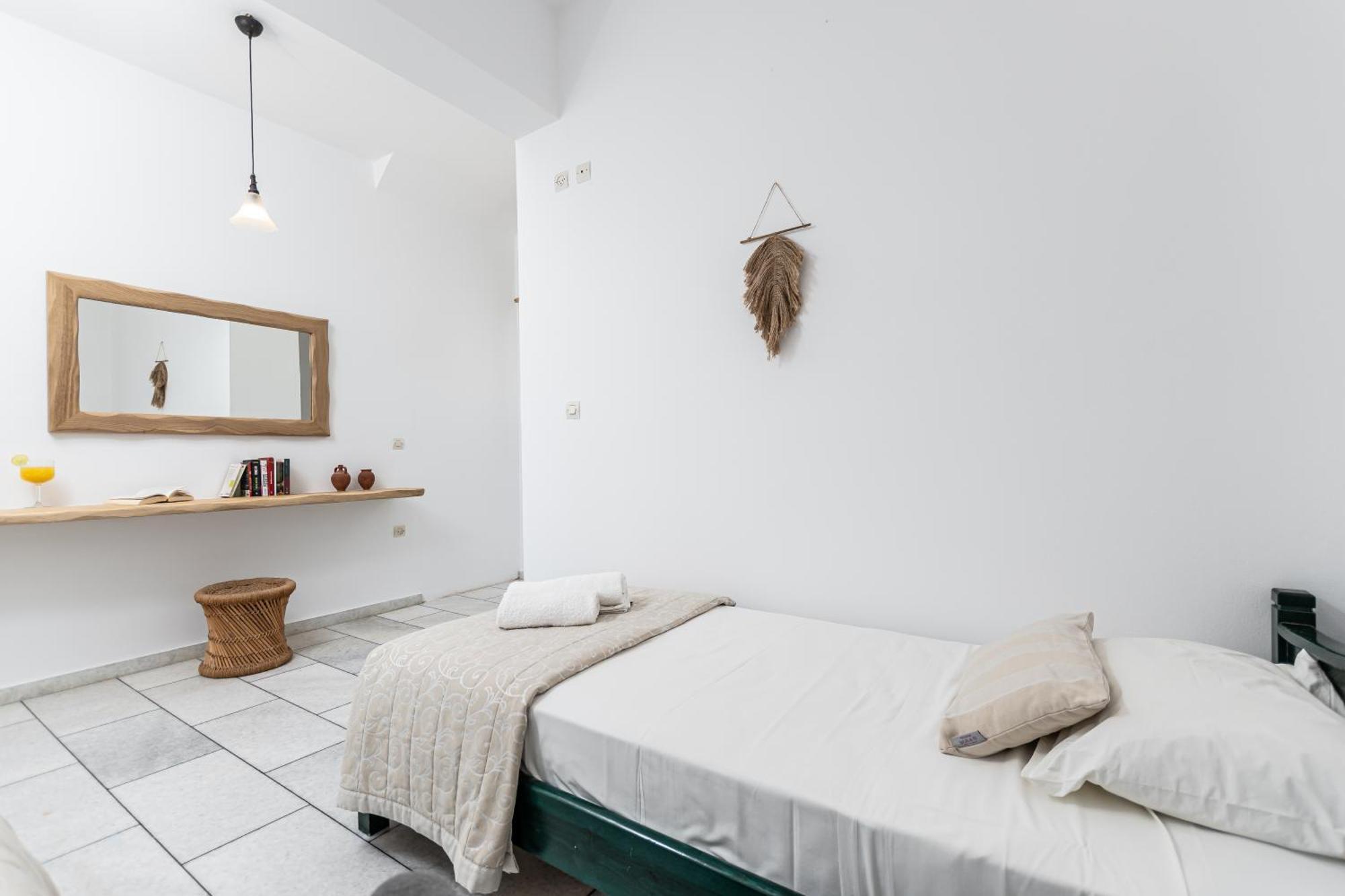 Studios Vrettos Beachfront Hotel Pláka 외부 사진